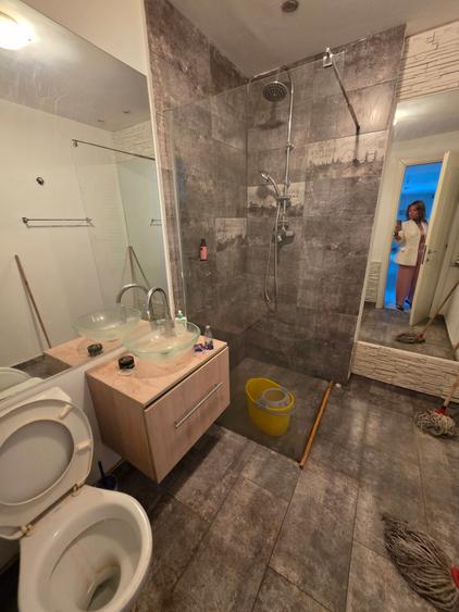 Apartament 4 camere decomandate Ateneul Roman, zona pietonala 100mp