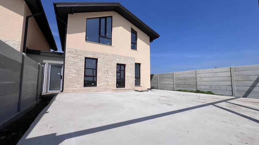 🏡 Casă individuală P+M de vânzare în Domnești – Strada Fortului