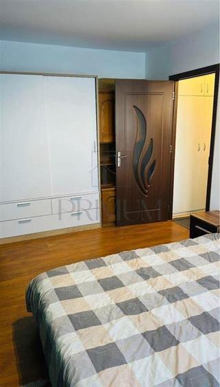 Modern - 2 Camere - Spatios - Parter inalt - Geam la baie - Boxa