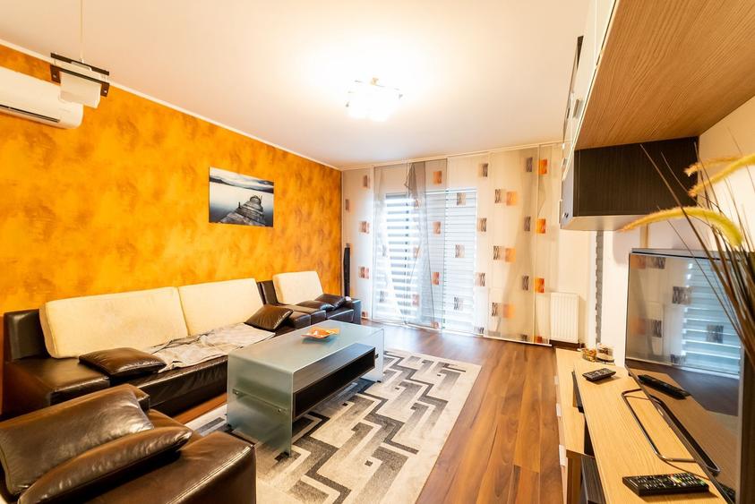 Apartament modern 2 camere la Adora Park