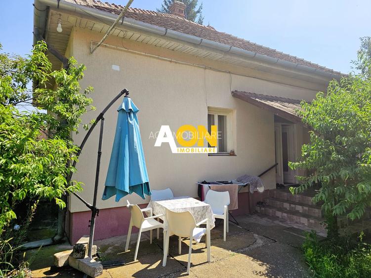 Casa renovata, 2 corpuri de cladire + anexe, 1331 mp teren, Paclisa - 11
