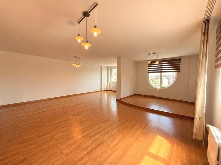 Plevnei-apartament 4 camere in complex rezidential, de vanzare