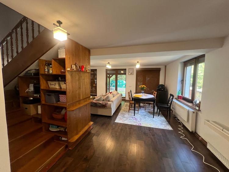 REFUGIU DIN INIMA NATURII, CASĂ DE VÂNZARE, 144mp COMANDĂU/ COVASNA