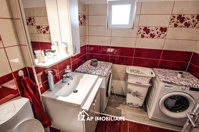 Shopping City - 3 Camere Decomandat - 69 mp Lift Nou- Finisat Modern