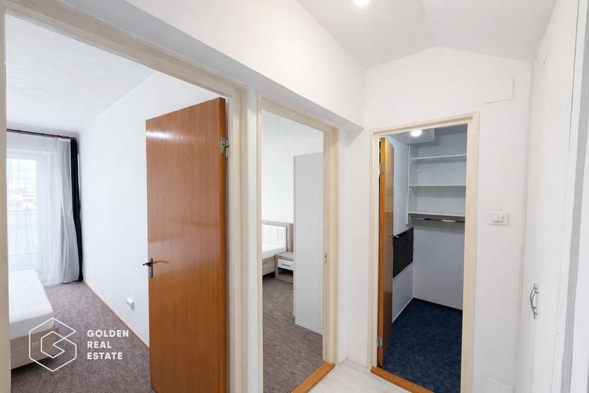 Apartament 3 camere tip Samanta, decomandat, zona Polivalenta