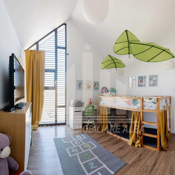 Casa moderna | 5 camere | 3 bai | 158 mp | Mobilata | Recea