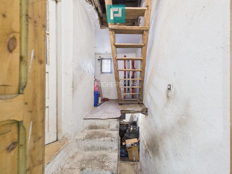 Casă cu 4 camere și teren de 4227mp în Curtici - 20