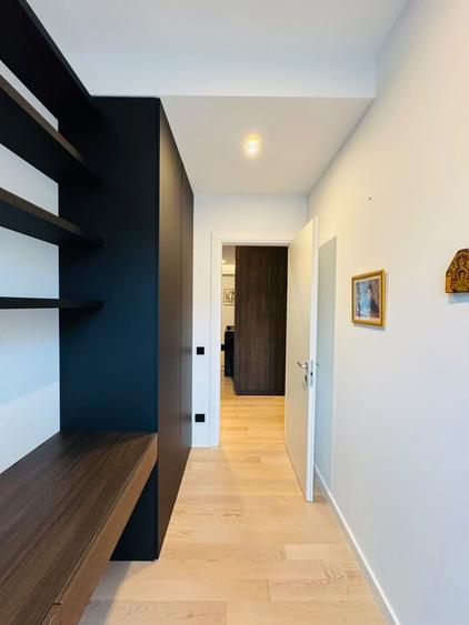 Apartament 3 camere Piata Romana/Bloc nou/Curte 131mp/Parcare