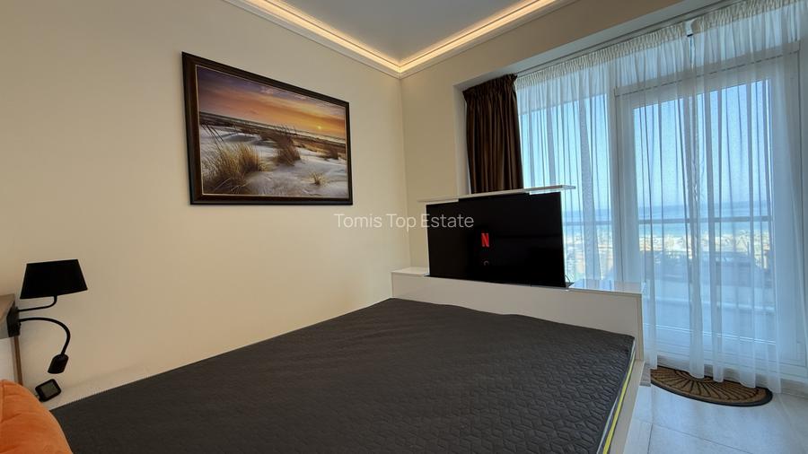Apartament cu 3 camere direct in prima linie la mare White Sea