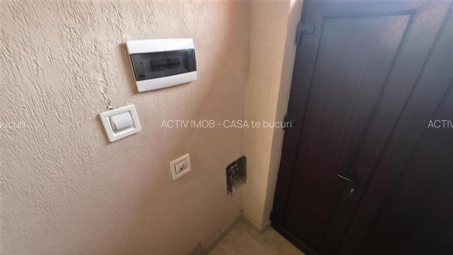 Oravita | Casa Rezidentiala | 7+ Camere | La Cheie | Posibilitate Credit - 25