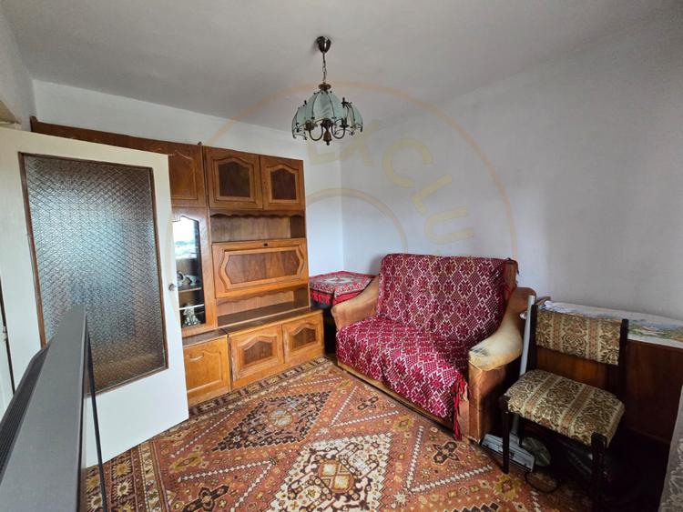De vânzare apartament 4 camere Careiului Satu Mare