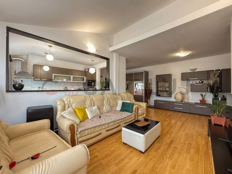 Apartament cu 2 camere, vedere panoramica, Andrei Muresanu