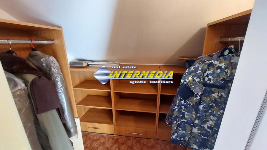 Apartament 3 camere si Garaj, in Vila, finisat