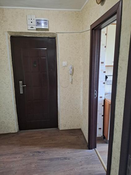 Obor Mașina de Pâine 70 mp bloc anvelopat Mobilat Utilat Balcon mare 1 baie