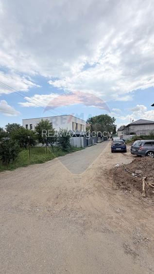 Casă / Vilă noua, arhitectura moderna, cu 4 camere de vânzare - 32