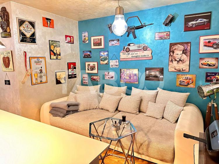 Penthouse cu 7 camere de vanzare si terasa generoasa in Buna Ziua