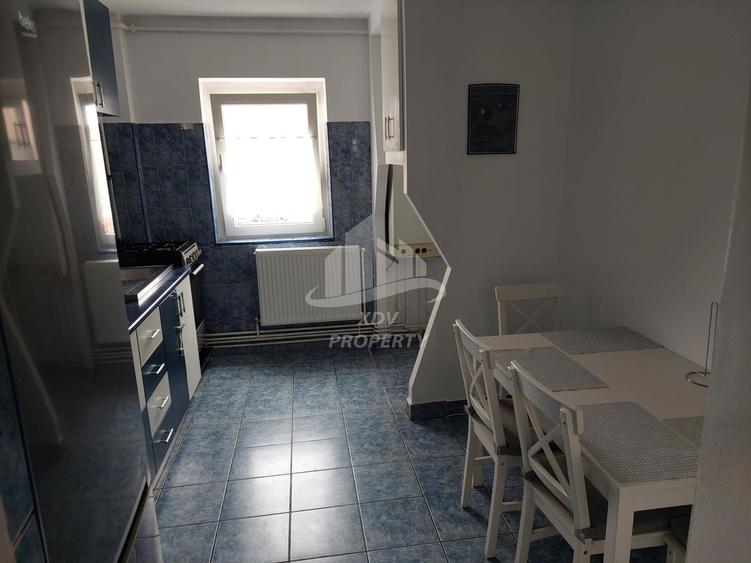Apartament 3 camere, decomandat ,Strand,  Sibiu