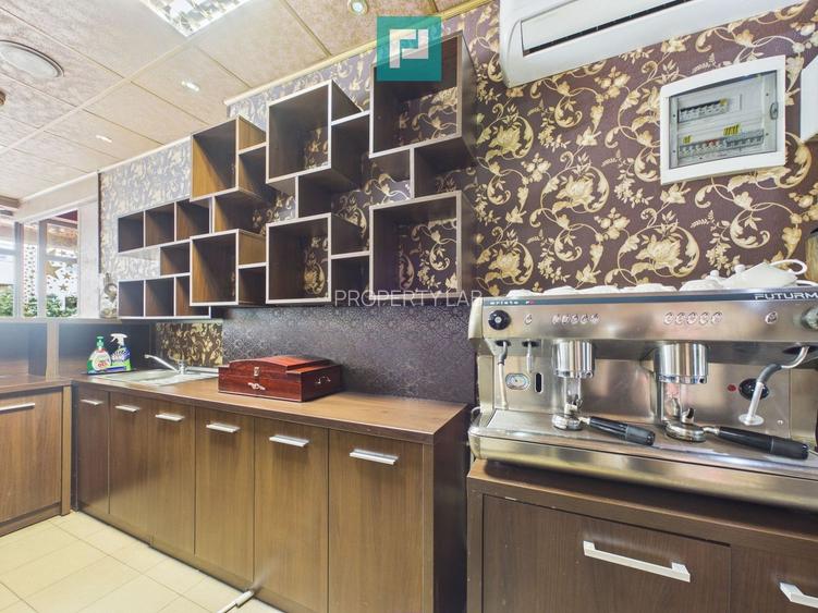 Spațiu comercial Parter de închiriat - 9