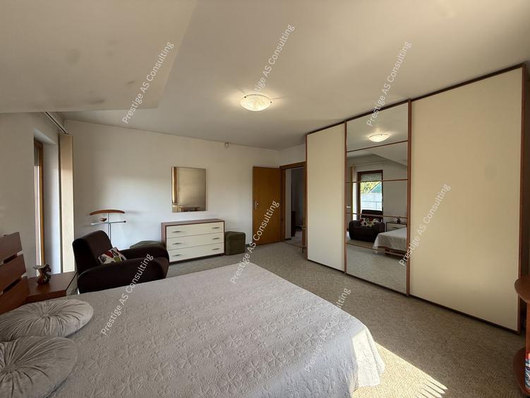 Casa individuala Semineu+Garaj | 250 mp utili | Teren 585 mp | Lipovei