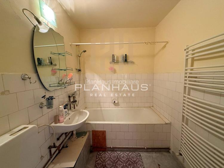 Apartament 2 camere - decomandat Moldovei zona Ambasador