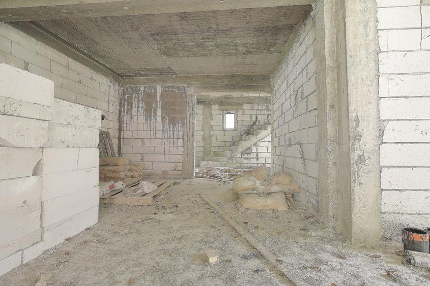 CHEIA - VALEA POPII, Vila structurata pe S+P+E+M, achizitie posibila si in rate