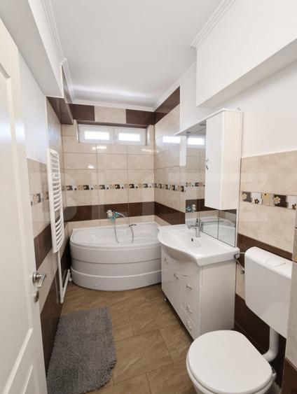 Apartament 3 camere, 64 mp, zona Ultracentrala