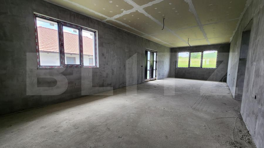 Casa pe un singur nivel, 180 mp, zona Nazna