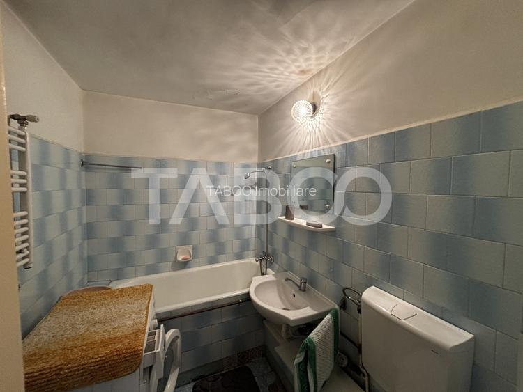 Apartament de inchiriat cu 3 camere 2 baii  mobilat utilat Strand - 11