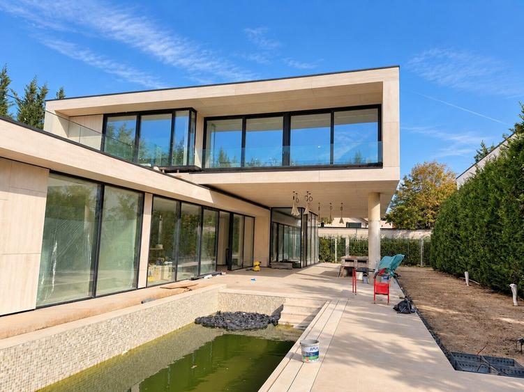 Vilă individuala | Smart Home | piscină | Erou Iancu Nicolae