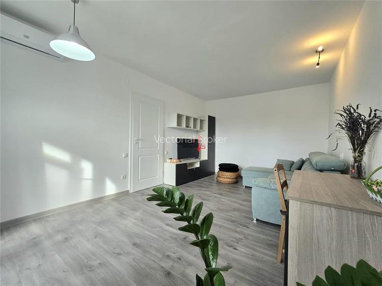 Apartament decomandat, prima închiriere, vizavi Parcul Circului- mutare ime