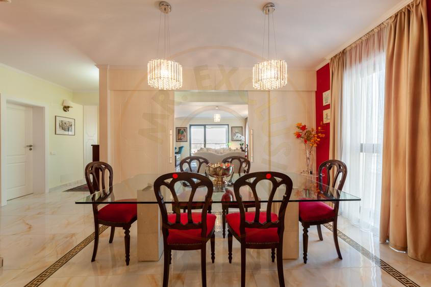Apartament ultracentral - 3 camere, 167 mp, 2 terase, 2 locuri de parc subterane