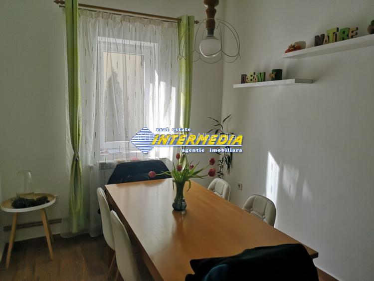 Casa de vanzare renovata complet  in Alba Iulia zona Centru 1200 mp Teren - 9