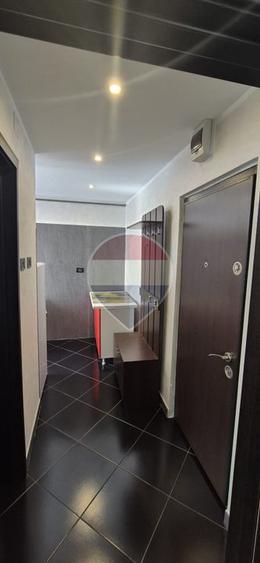 Garsonieră modernă | Centrală Piatra-Neamț | Mobilată complet