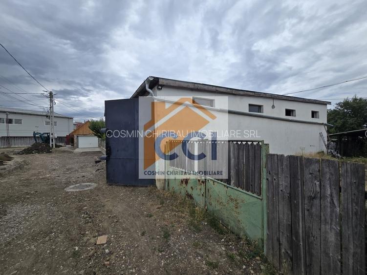 GARAJ DE VÂNZARE ÎN MĂRGINENI - 5
