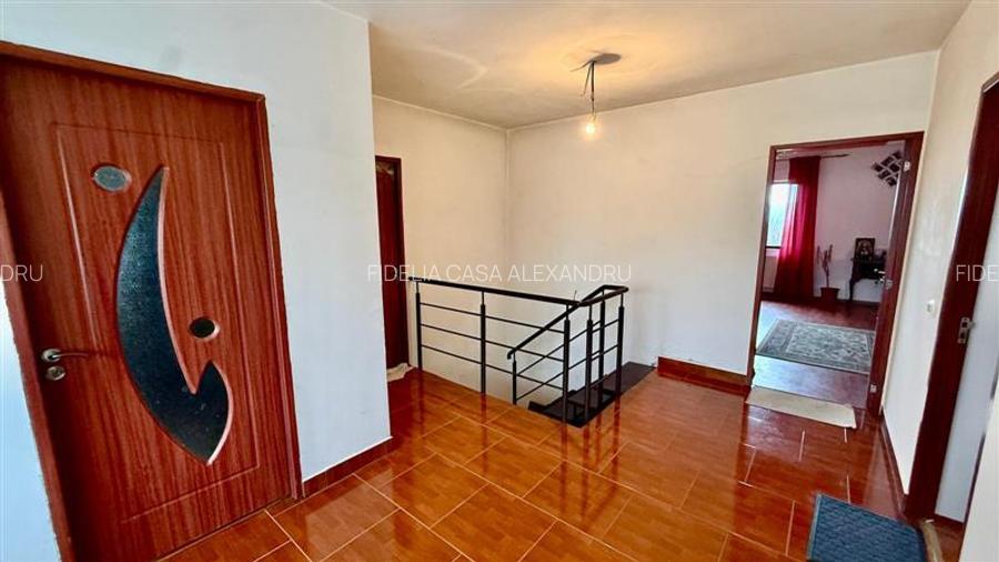 Vila de vanzare in CUG - 21