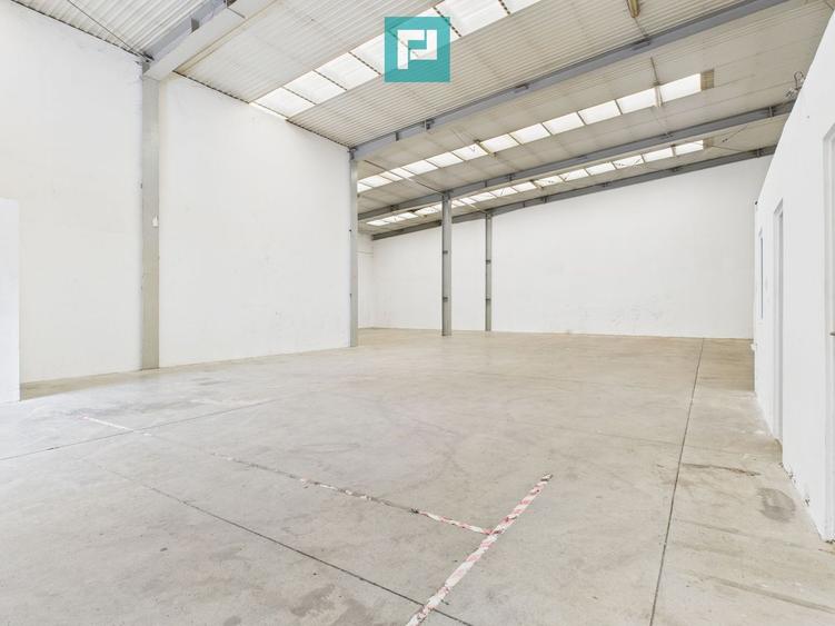 Spațiu industrial de 378 mp în Arad
