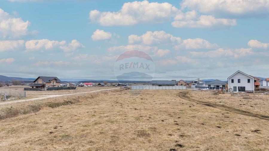 Teren intravilan de vânzare în Hărman – zonă în plină dezvoltare