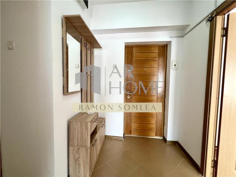 Apartament 3 camere, decomandat, ultracentral, Ploiesti