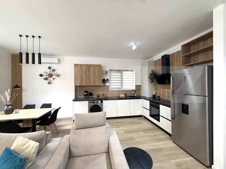 Casa individuala, 90 mp, curtea 355 mp, zona Emerson