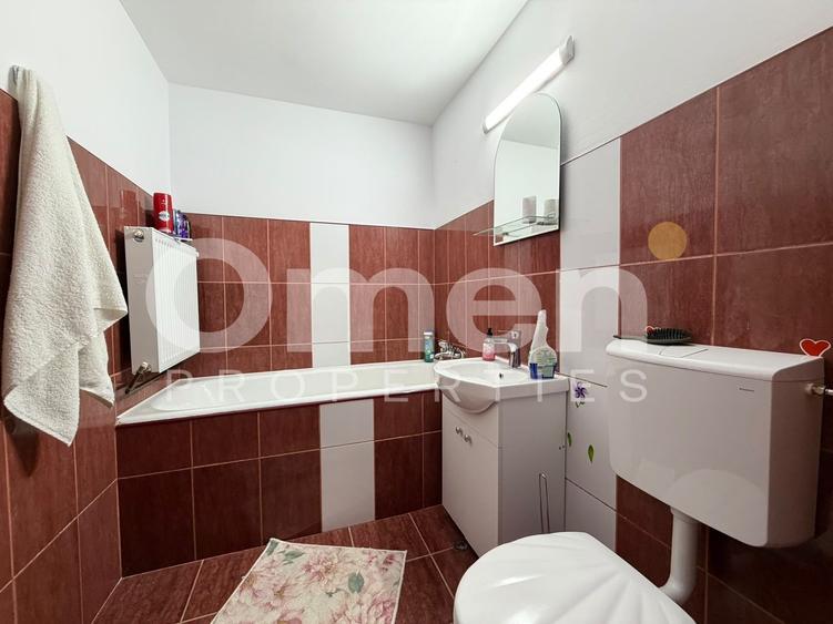 Apartament 2 camere | decomandat | etaj 3 | 2 balcoane | zona Hotel Europa