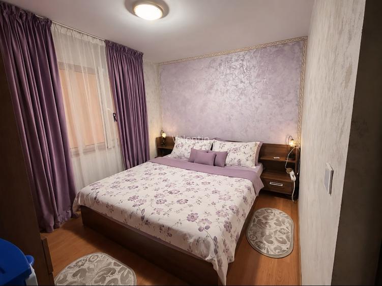 Se vinde apartament ( mansarda), 3 camere