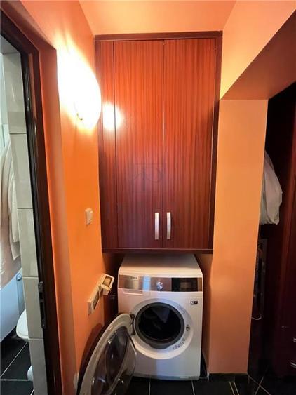 Lipovei - 2 Camere - Etaj 2 - Centrala proprie - Bloc izolat - Decomandat