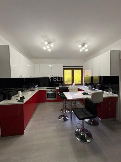 Casă P+M, 1039 mp teren, 200 mp, vedere la munte, 4 camere, garaj, zona Griviței - 4