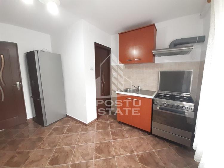 Apartament 3 camere, decomandat, spatios, Zona Sagului- Timisoara