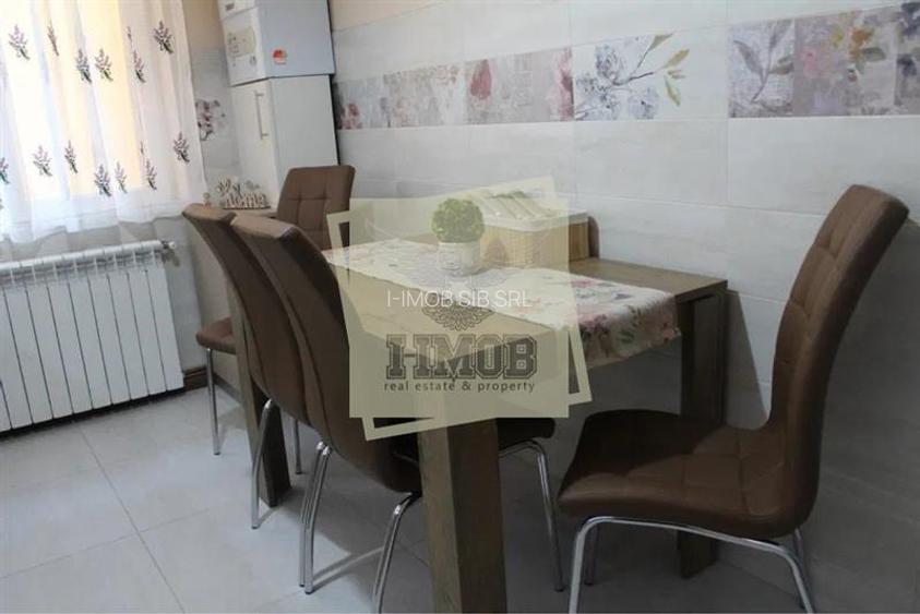 Apartament modern 2 camere balcon parcare Central