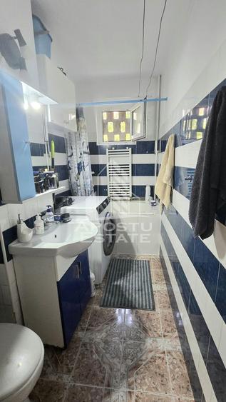 Apartament de vanzare, 2 camere, centrala proprie, Cetatii