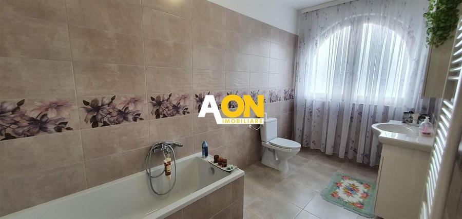 Casa 5 camere, D+P 1200 mp teren, toate utilitatile
