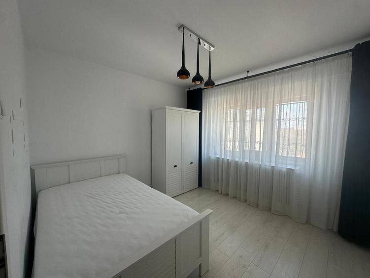 Apartament 4 camere de vanzare Copou