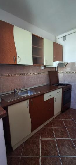 Apartament de închiriat zona Griviței, Brașov