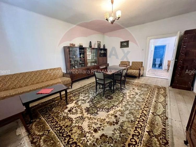 Apartament la casa de vanzare - 6